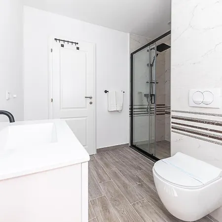 شقة Awesome In With Wifi